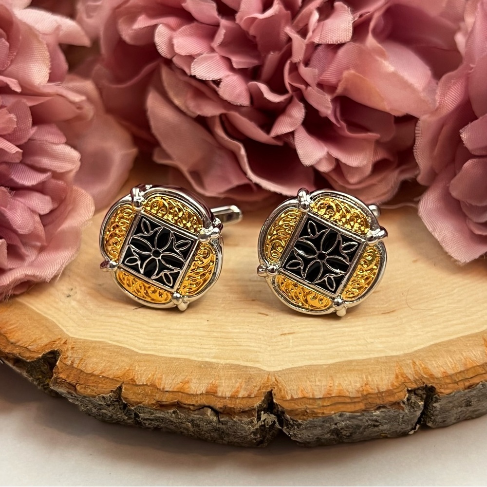 Elegant Gold and Black Cufflinks with Silver Fleury Cross - Picture 3 of 16